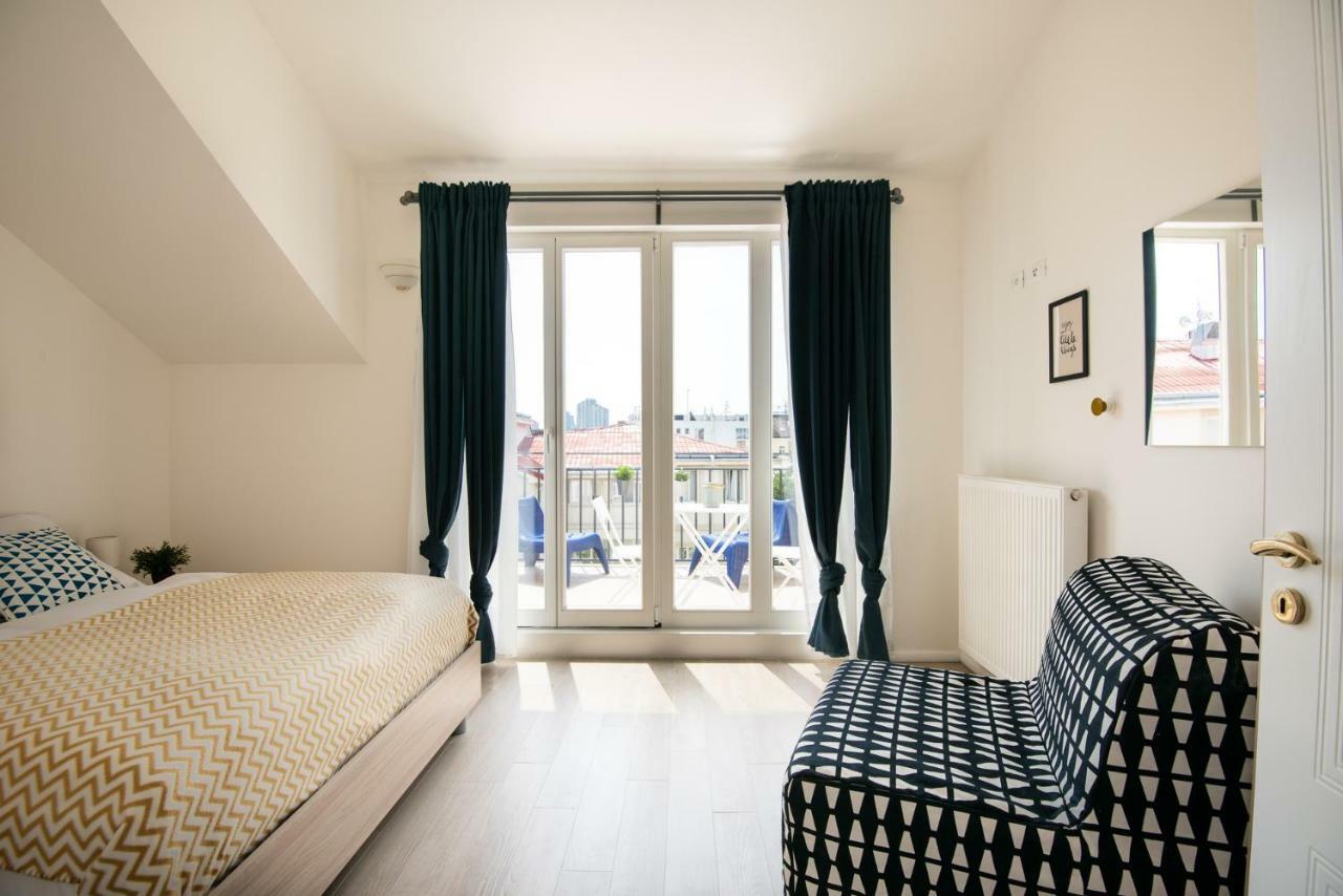 Wenzigova Apartment *