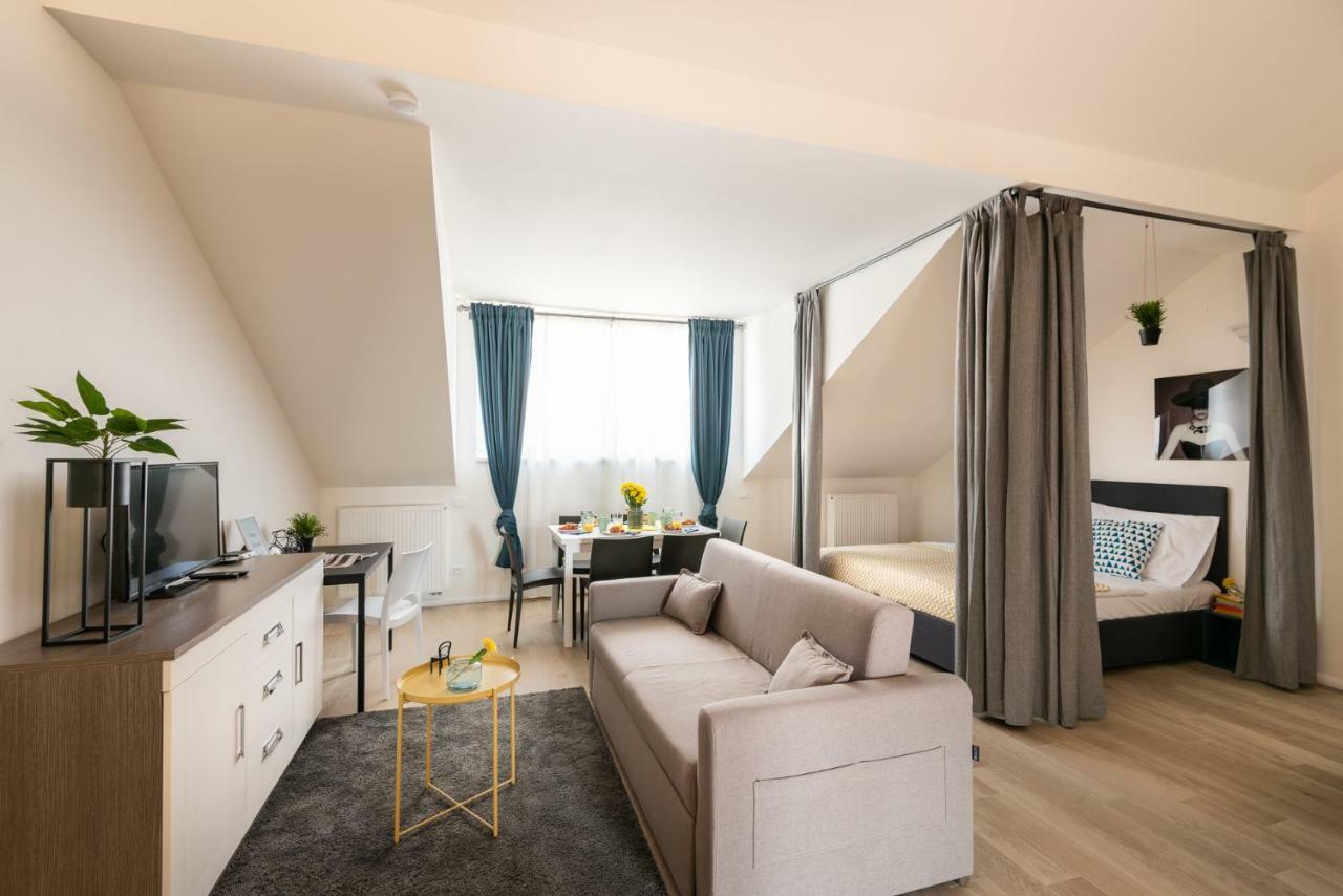 Apartment Wenzigova